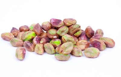 raw shelled pistachios